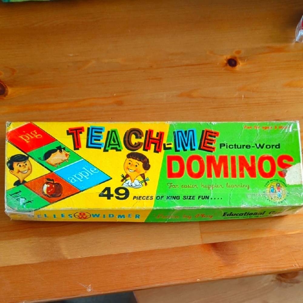 Vintage 1961 Gelles-Widmer Co. Teach-Me Picture-Alphabet Dominos For Easier, Hap